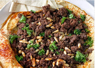 hummus-topped-lamb